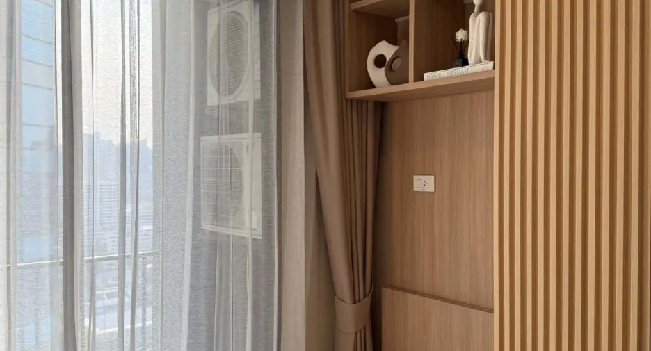 For sale 1 bed condo in Watthana, Bangkok