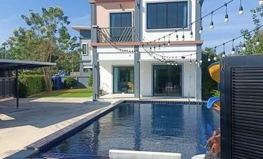 出租 4 卧室 别墅 在 Bang Lamung, Chon Buri