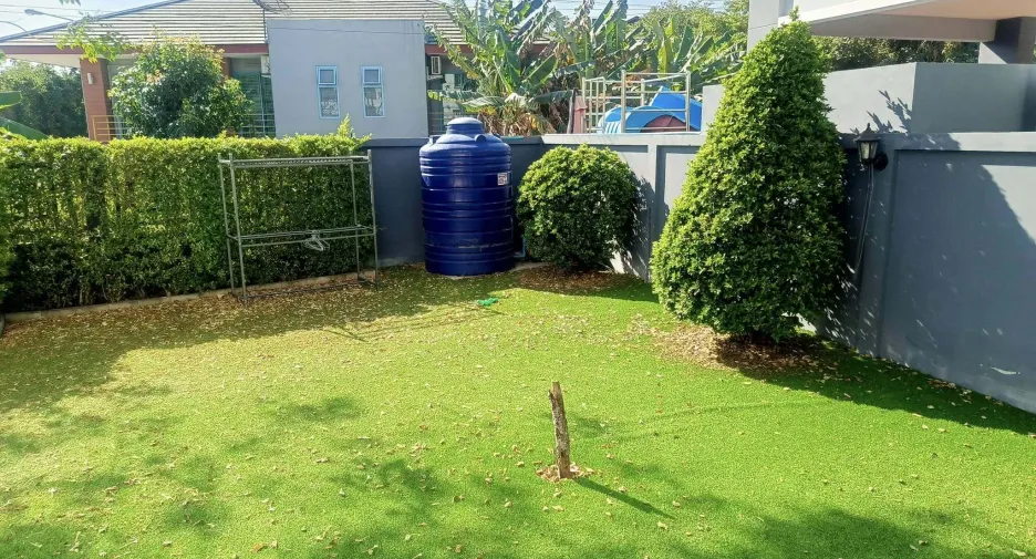 Villa en alquiler de 4 habitaciones en Bang Lamung, Chonburi