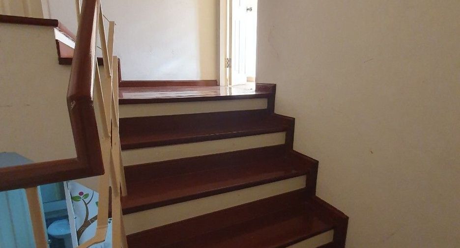 For sale 3 bedrooms townhouse in Bueng Kum, Bangkok