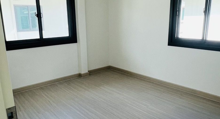 For sale 4 bedrooms house in Mueang Phuket, Phuket