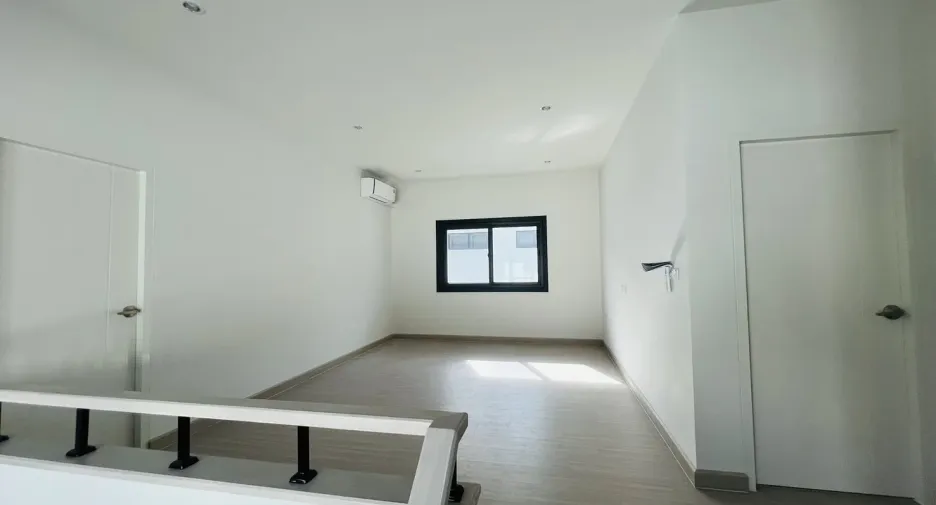 For sale 4 bedrooms house in Mueang Phuket, Phuket