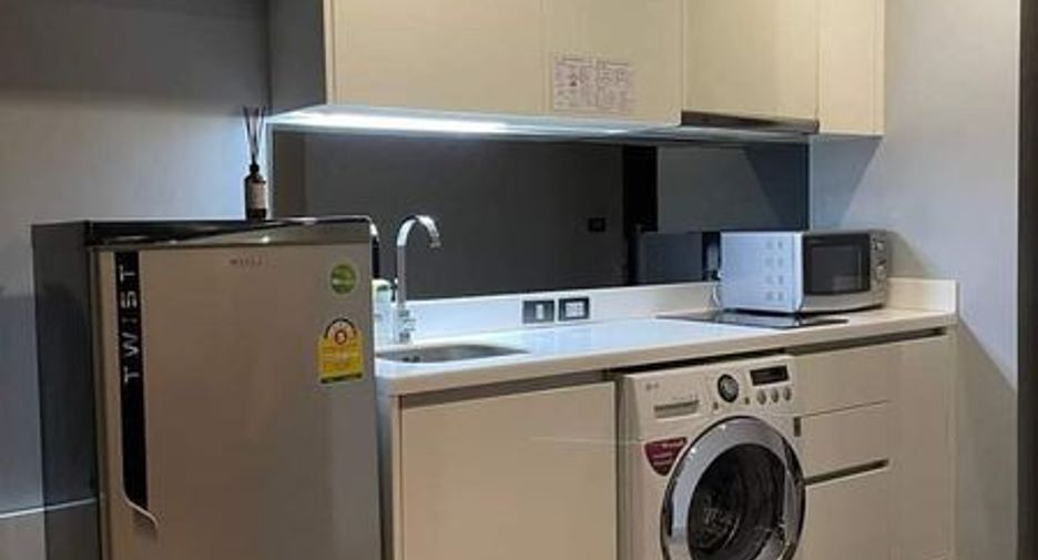 À vendre et à louer 1 chambre condo à Sathon, Bangkok