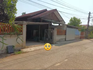 For sale 4 bedrooms house in Mae Sot, Tak