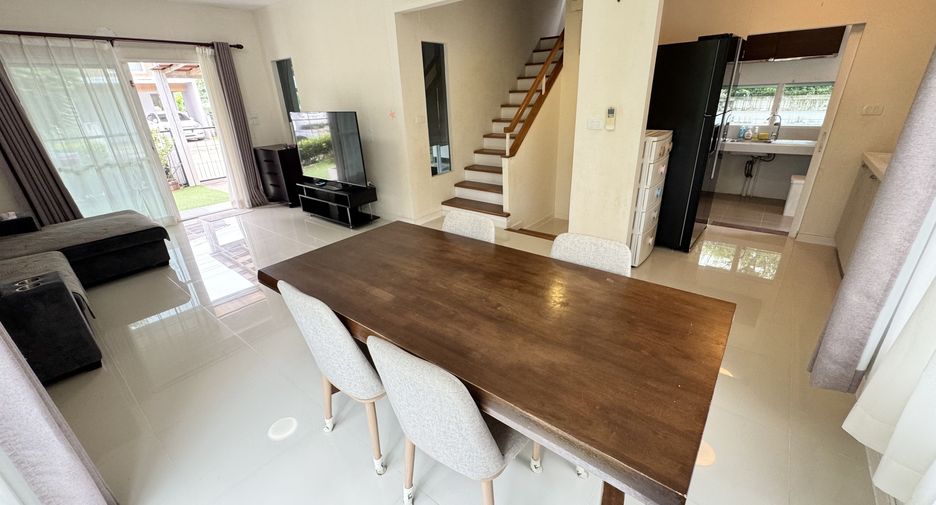For rent 3 bedrooms house in Mueang Udon Thani, Udon Thani