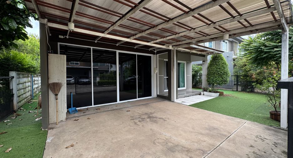 Casa en alquiler de 3 habitaciones en Mueang Udon Thani, Udon Thani