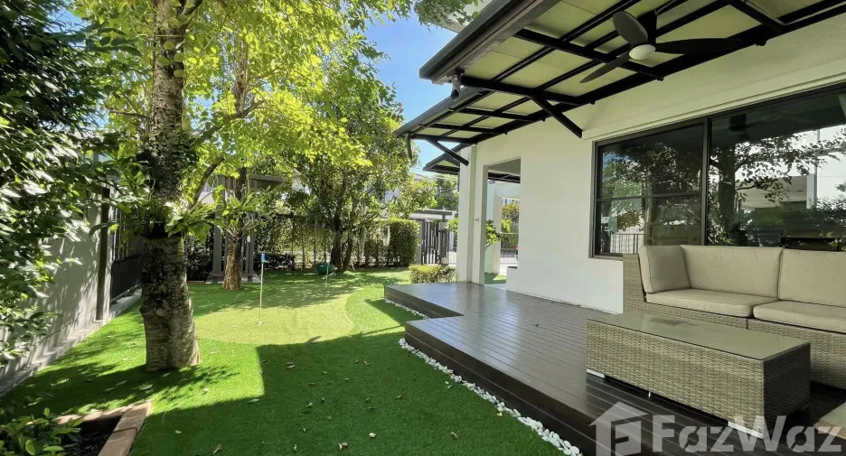 For sale 4 bedrooms house in Bang Phli, Samut Prakan