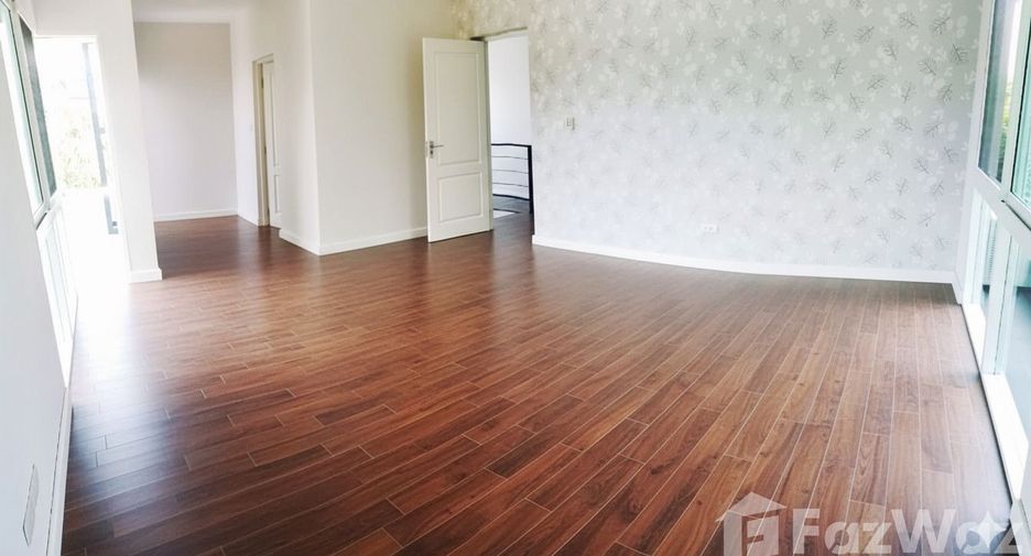 For sale 3 ベッドルーム house in Mueang Nakhon Ratchasima, Nakhon Ratchasima