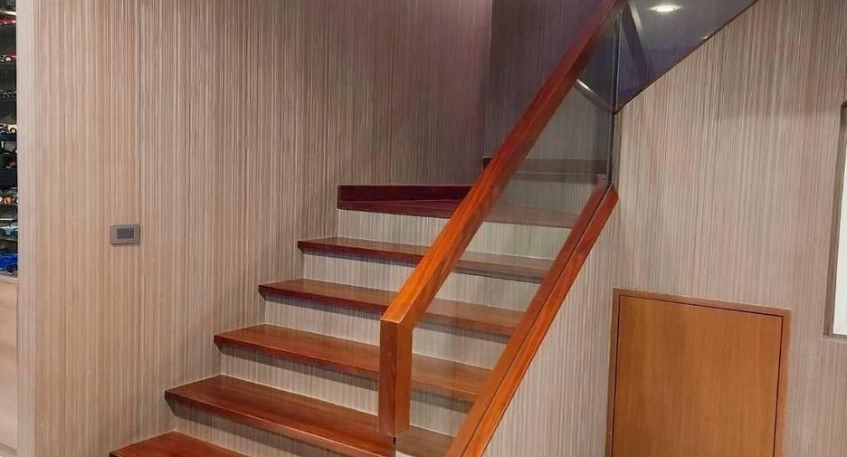 Haus zum Kauf mit 5 Zimmer in Chatuchak, Bangkok