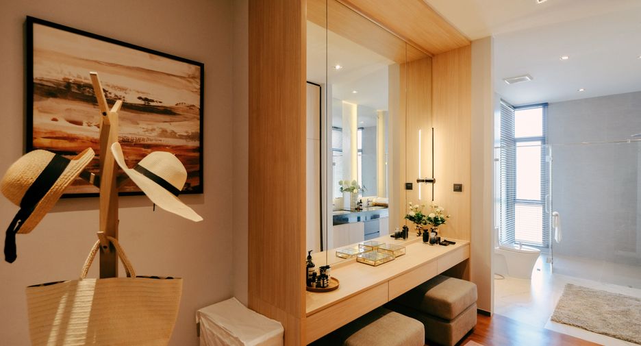 Villa zum Kauf mit 4 Zimmer in Bang Lamung, Chonburi
