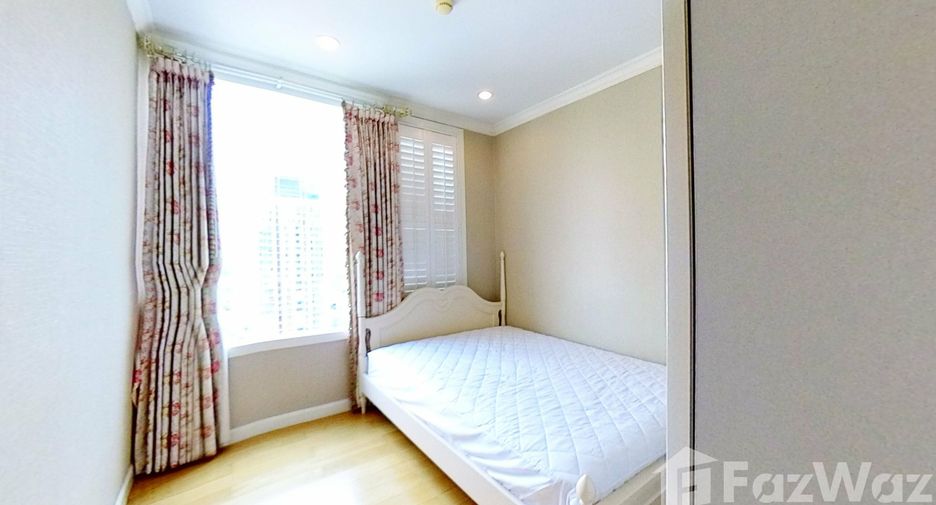 Condo en venta y en alquiler de 3 habitaciones en Watthana, Bangkok