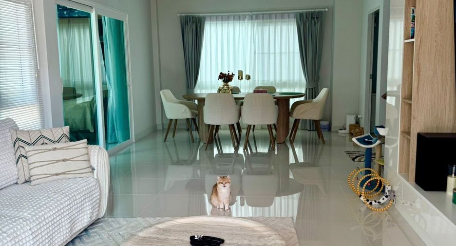 For sale and for rent 4 bedrooms villa in Thalang, Phuket