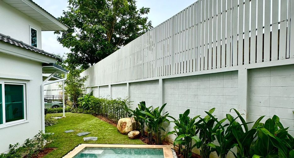 For sale and for rent 4 bedrooms villa in Thalang, Phuket