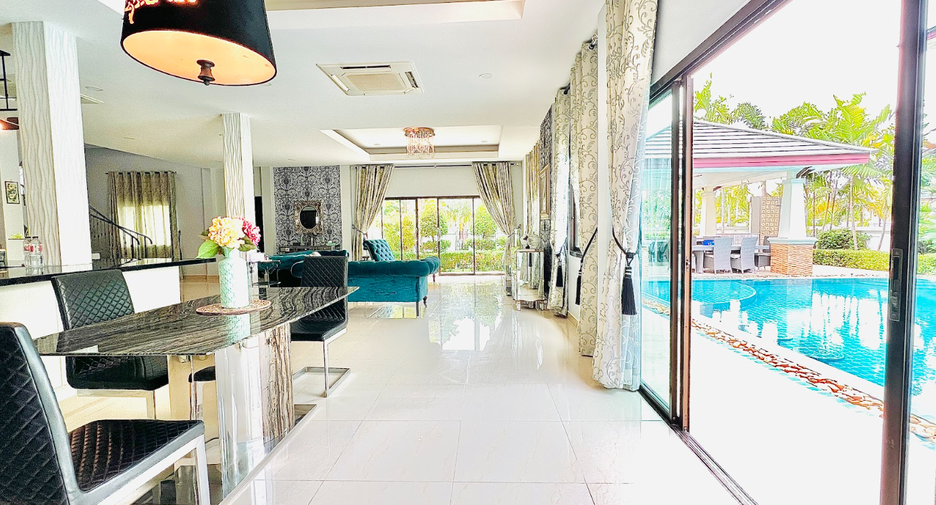 出售 4 卧室 别墅 在 Bang Lamung, Chon Buri