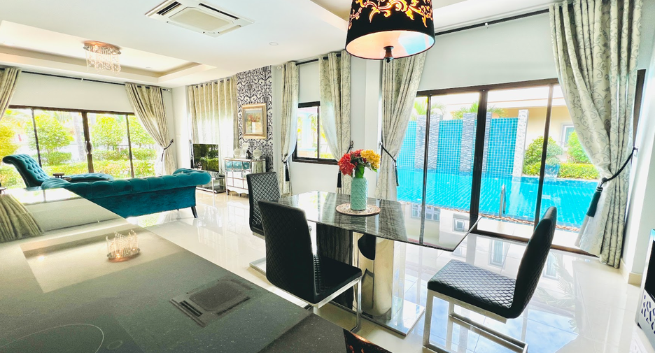 出售 4 卧室 别墅 在 Bang Lamung, Chon Buri
