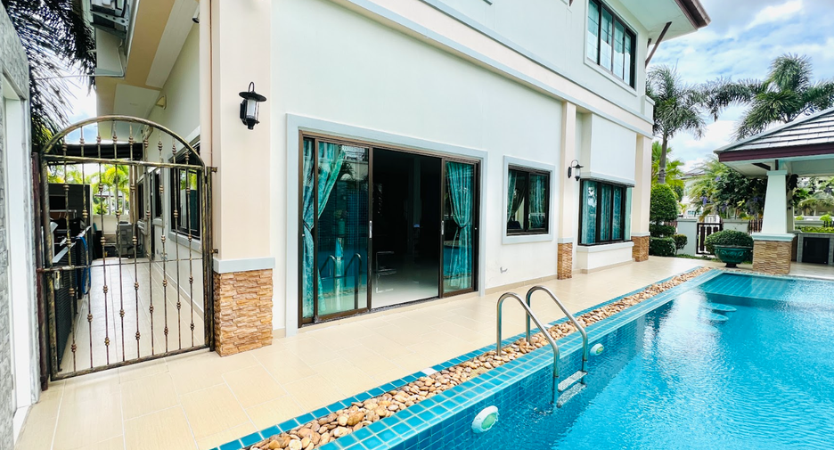 出售 4 卧室 别墅 在 Bang Lamung, Chon Buri