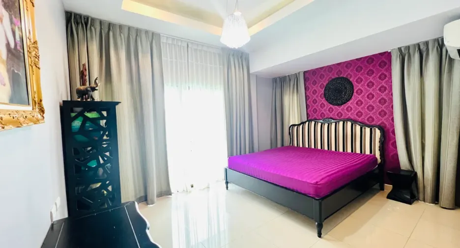 出售 4 卧室 别墅 在 Bang Lamung, Chon Buri