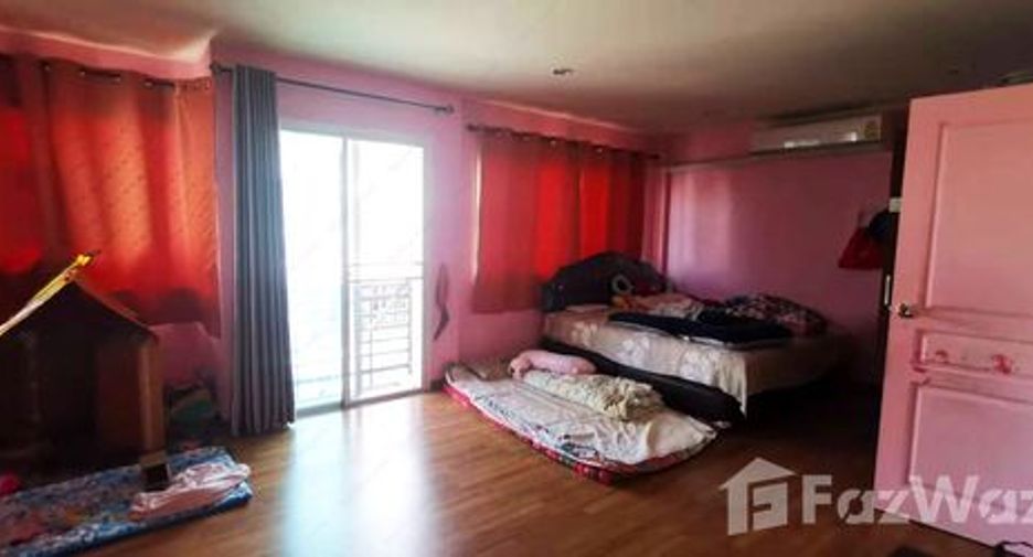 Продажа 3 спальни таунхаус в Лат Крабанг, Бангкок