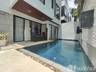 À louer 2 chambres villa à Mueang Phuket, Phuket