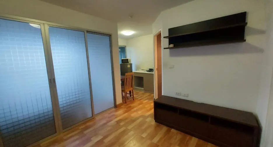 For rent 1 bed condo in Mueang Nonthaburi, Nonthaburi