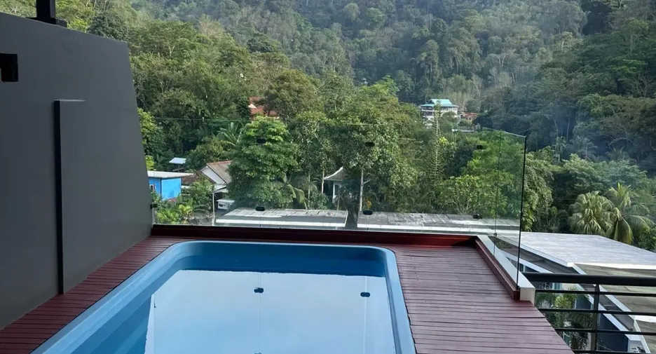 For rent 2 bedrooms condo in Kathu, Phuket