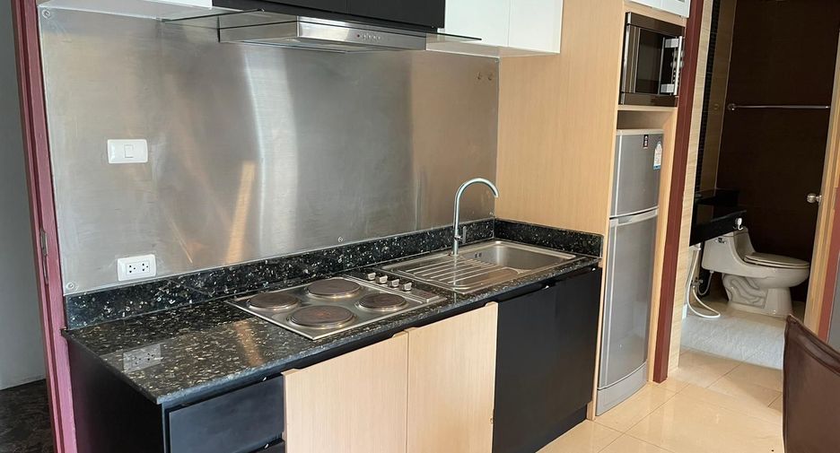 For rent 2 ベッドルーム condo in Kathu, Phuket
