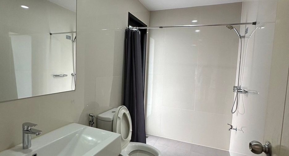 For sale 3 bedrooms townhouse in Pak Kret, Nonthaburi