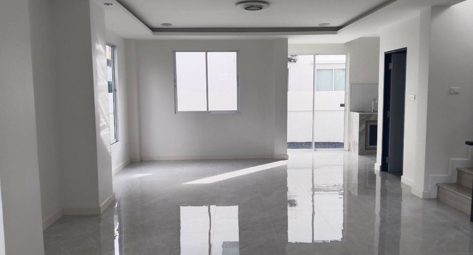 For sale 3 bedrooms house in Mueang Phuket, Phuket
