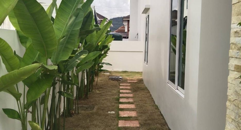 For sale 3 bedrooms house in Mueang Phuket, Phuket