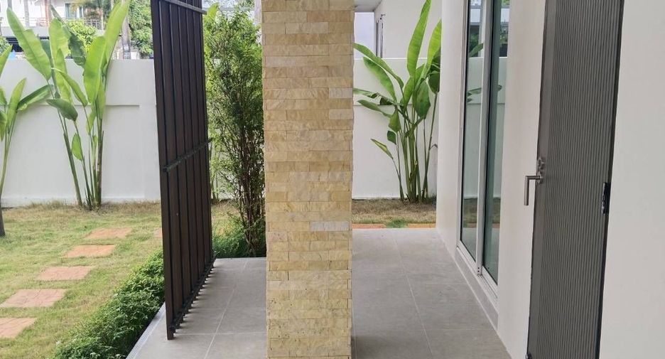 For sale 3 bedrooms house in Mueang Phuket, Phuket