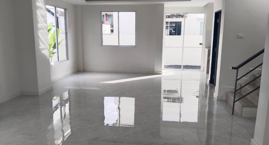 For sale 3 bedrooms house in Mueang Phuket, Phuket