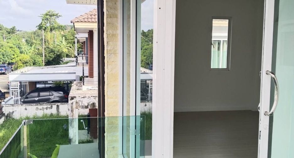 For sale 3 bedrooms house in Mueang Phuket, Phuket