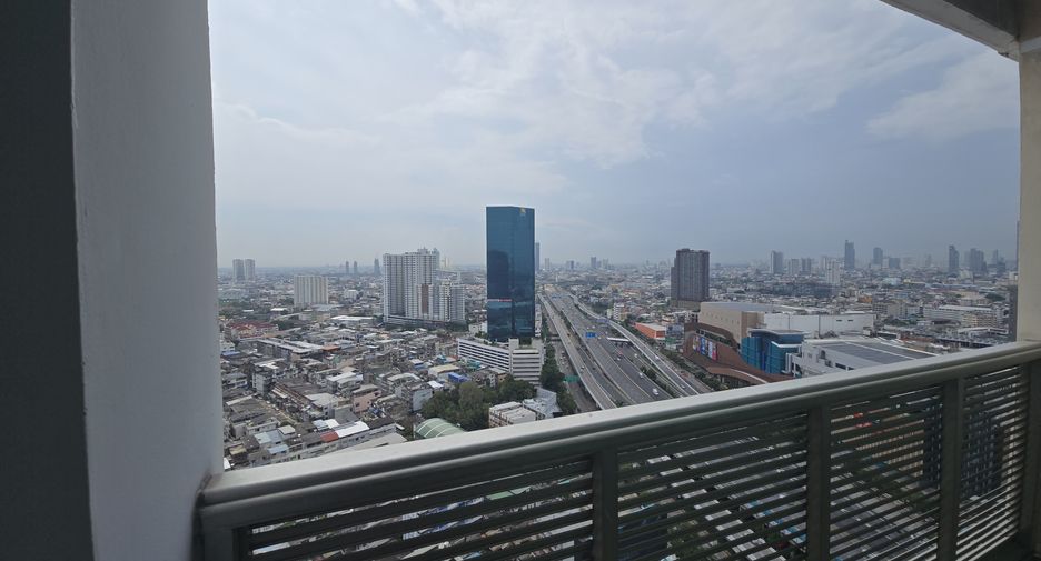 For rent and for sale 1 bed condo in Yan Nawa, Bangkok