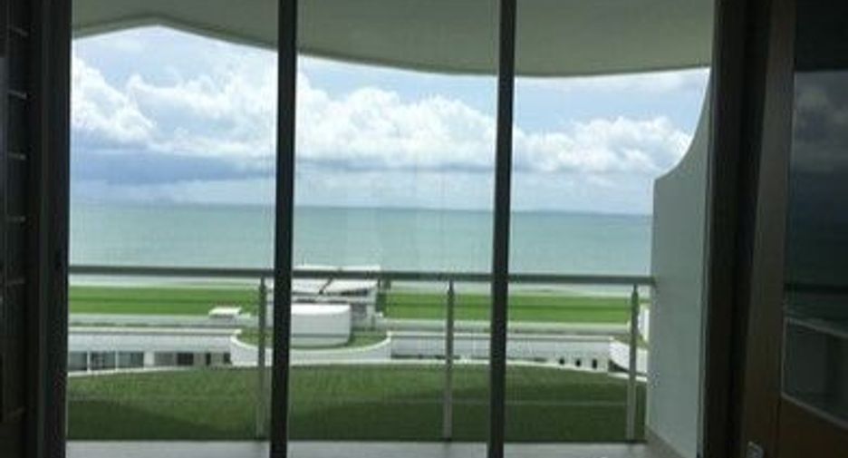 À vendre 2 chambres condo à Sattahip, Chonburi