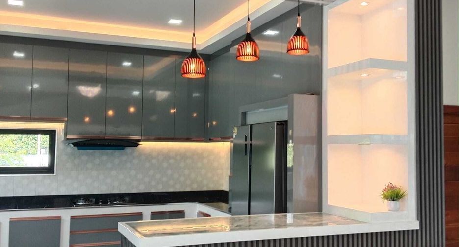 Продажа 3 спальни вилла в Банг Ламунг, Чонбури