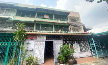 Casa adosada en venta de 2 habitaciones en Bang Kruai, Nonthaburi