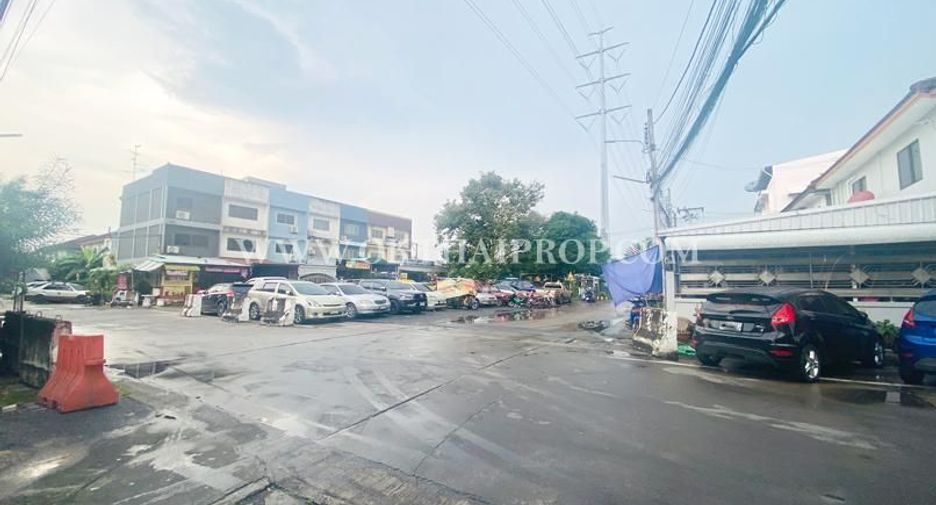 Casa adosada en venta de 2 habitaciones en Bang Kruai, Nonthaburi