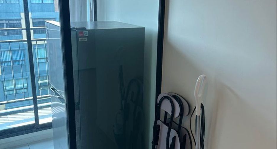 For sale 1 bed condo in Lat Krabang, Bangkok