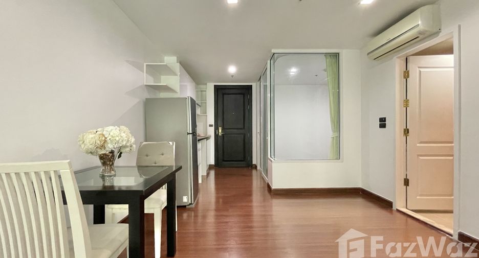 For sale 2 bedrooms condo in Phra Khanong, Bangkok