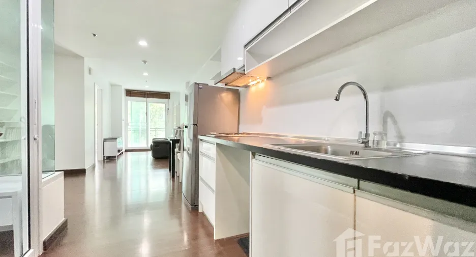 For sale 2 bedrooms condo in Phra Khanong, Bangkok