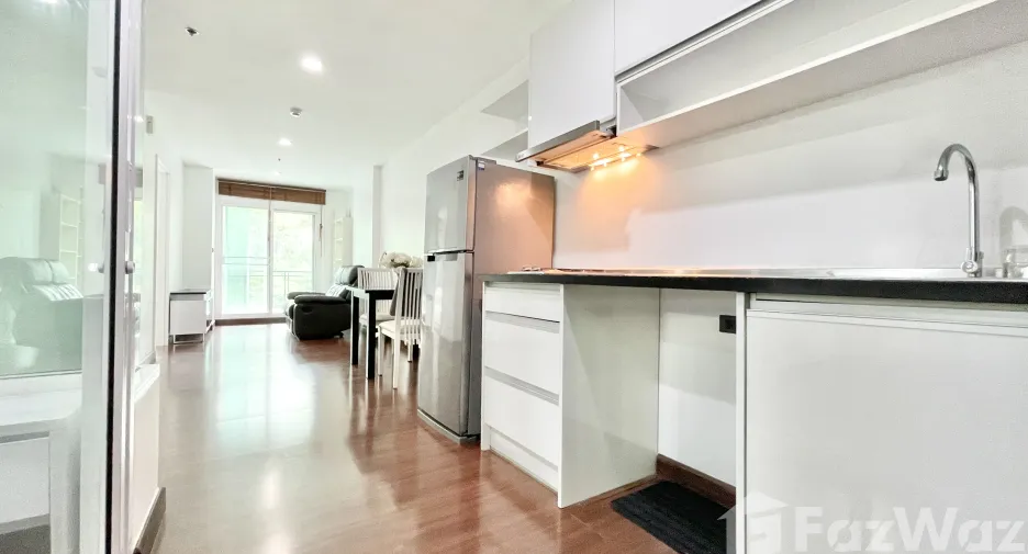For sale 2 bedrooms condo in Phra Khanong, Bangkok