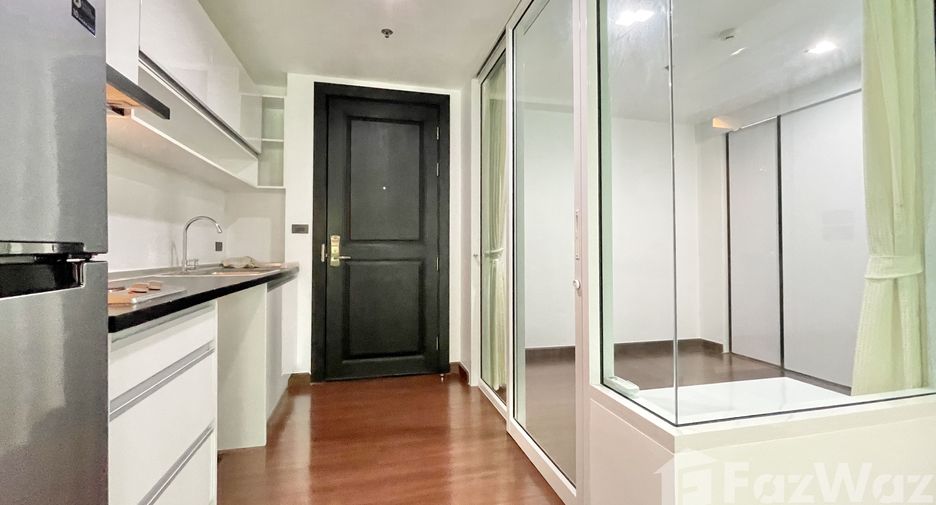 For sale 2 bedrooms condo in Phra Khanong, Bangkok