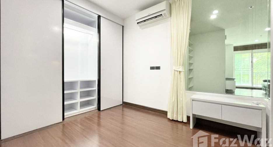 For sale 2 bedrooms condo in Phra Khanong, Bangkok