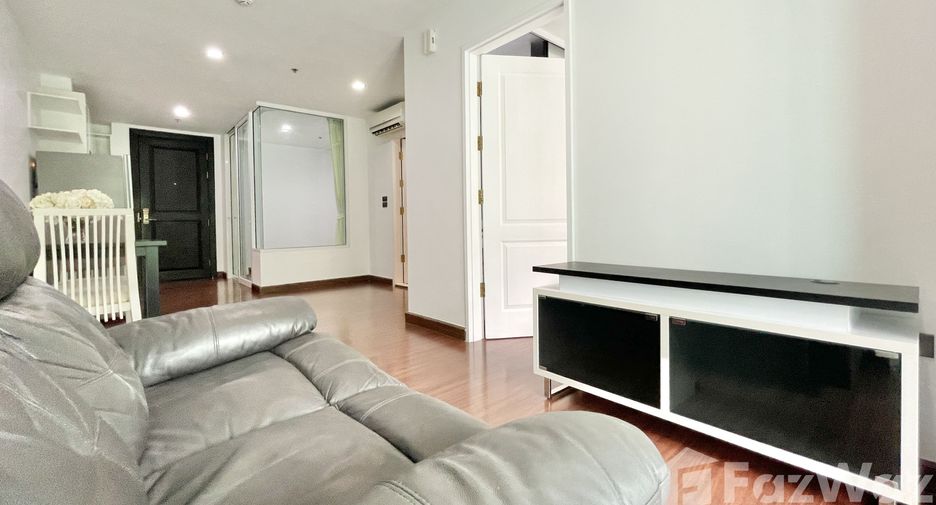 For sale 2 bedrooms condo in Phra Khanong, Bangkok