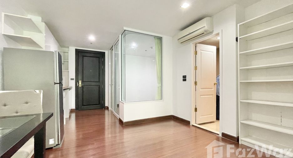 For sale 2 bedrooms condo in Phra Khanong, Bangkok