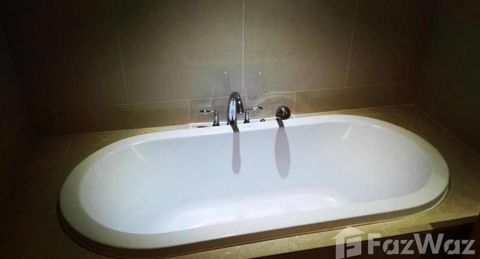 For sale and for rent 2 bedrooms condo in Sathon, Bangkok