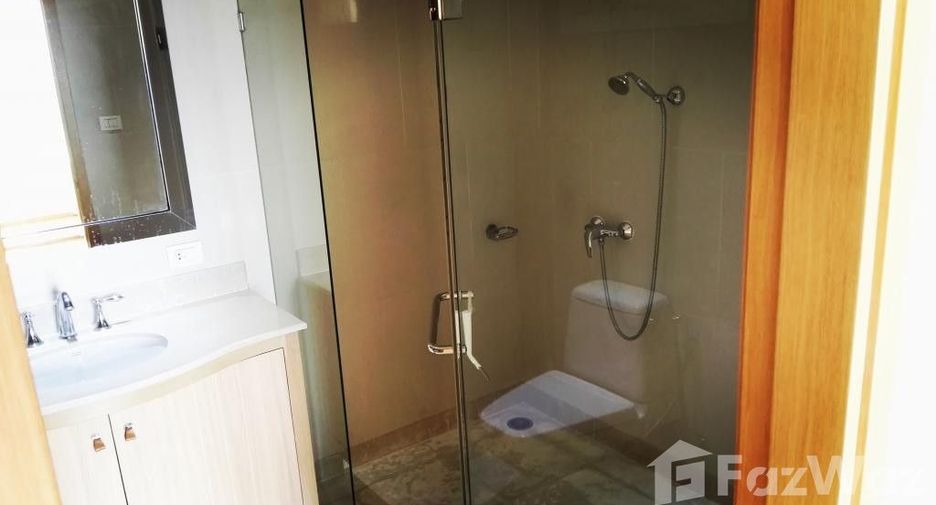 For sale and for rent 2 bedrooms condo in Sathon, Bangkok