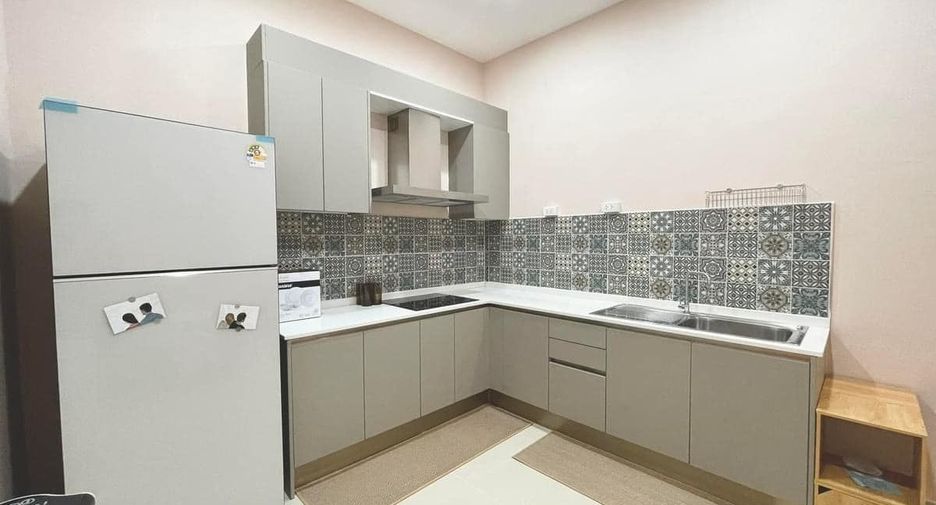 Haus zum Kauf mit 3 Zimmer in Bang Lamung, Chonburi