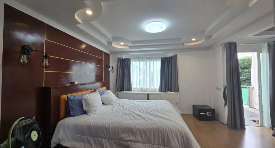 For rent 3 bedrooms house in Mueang Phuket, Phuket