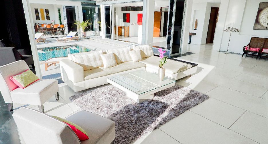 For sale 4 bedrooms villa in Thalang, Phuket